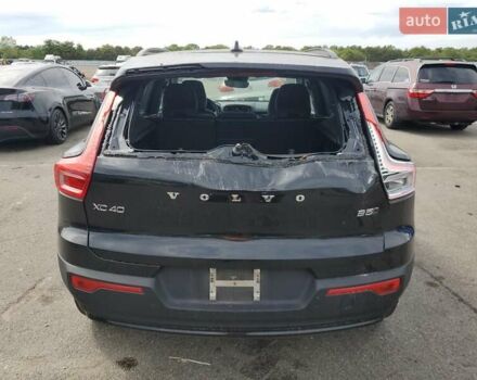 Чорний Вольво XC40 Recharge, об'ємом двигуна 2 л та пробігом 22 тис. км за 20000 $, фото 5 на Automoto.ua