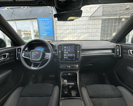 Черный Вольво XC40 Recharge, объемом двигателя 0 л и пробегом 29 тыс. км за 31300 $, фото 9 на Automoto.ua