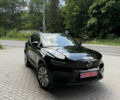 Чорний Вольво XC40 Recharge, об'ємом двигуна 0 л та пробігом 1 тис. км за 30750 $, фото 3 на Automoto.ua