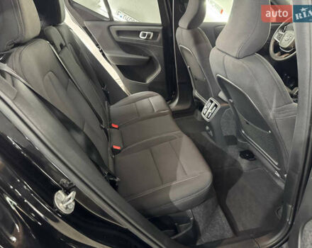 Чорний Вольво XC40 Recharge, об'ємом двигуна 0 л та пробігом 1 тис. км за 30750 $, фото 45 на Automoto.ua
