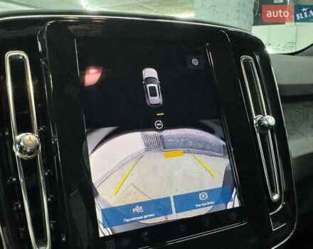 Чорний Вольво XC40 Recharge, об'ємом двигуна 0 л та пробігом 1 тис. км за 30750 $, фото 35 на Automoto.ua
