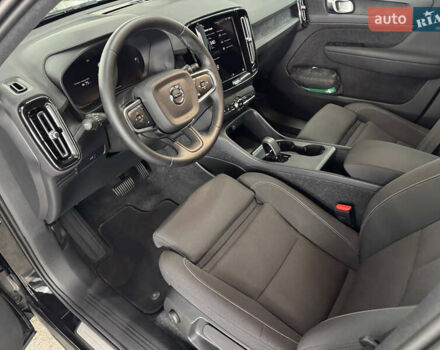 Чорний Вольво XC40 Recharge, об'ємом двигуна 0 л та пробігом 1 тис. км за 30750 $, фото 23 на Automoto.ua