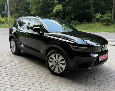 Чорний Вольво XC40 Recharge, об'ємом двигуна 0 л та пробігом 1 тис. км за 30750 $, фото 1 на Automoto.ua