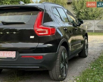 Черный Вольво XC40 Recharge, объемом двигателя 0 л и пробегом 77 тыс. км за 25500 $, фото 3 на Automoto.ua