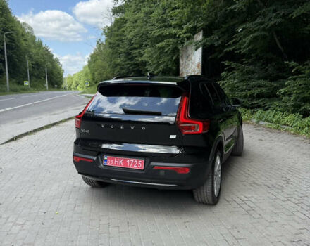 Чорний Вольво XC40 Recharge, об'ємом двигуна 0 л та пробігом 1 тис. км за 30750 $, фото 8 на Automoto.ua
