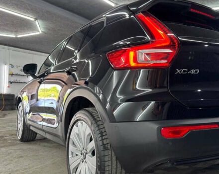 Чорний Вольво XC40 Recharge, об'ємом двигуна 0 л та пробігом 1 тис. км за 30750 $, фото 19 на Automoto.ua