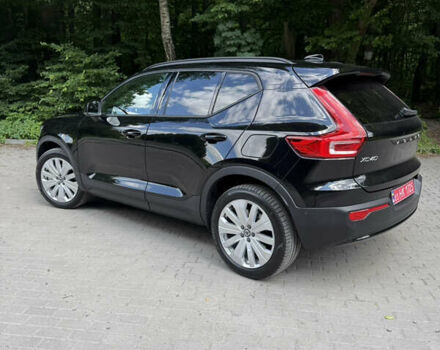 Чорний Вольво XC40 Recharge, об'ємом двигуна 0 л та пробігом 1 тис. км за 30750 $, фото 7 на Automoto.ua