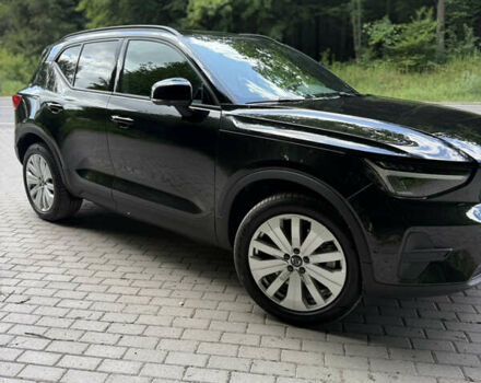 Чорний Вольво XC40 Recharge, об'ємом двигуна 0 л та пробігом 1 тис. км за 30750 $, фото 4 на Automoto.ua