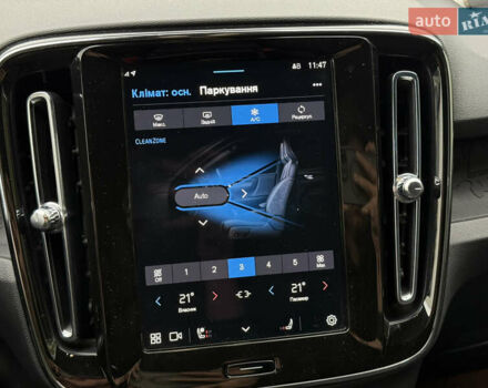 Вольво XC40 Recharge, об'ємом двигуна 0 л та пробігом 63 тис. км за 18600 $, фото 31 на Automoto.ua
