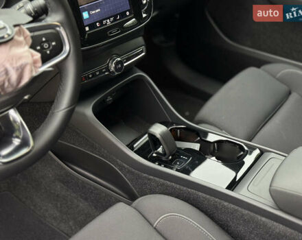 Вольво XC40 Recharge, об'ємом двигуна 0 л та пробігом 63 тис. км за 18600 $, фото 23 на Automoto.ua