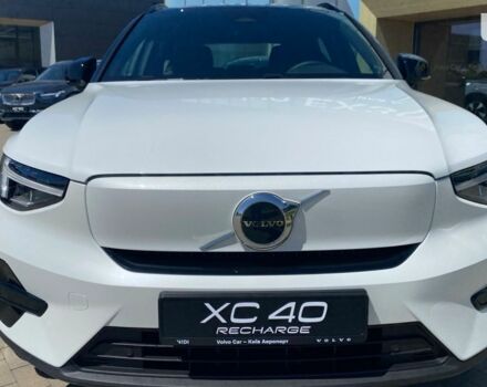 Вольво XC40 Recharge, об'ємом двигуна 0 л та пробігом 0 тис. км за 45556 $, фото 4 на Automoto.ua