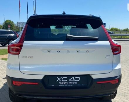 Вольво XC40 Recharge, об'ємом двигуна 0 л та пробігом 0 тис. км за 45556 $, фото 7 на Automoto.ua