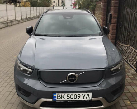 Сірий Вольво XC40 Recharge, об'ємом двигуна 0 л та пробігом 97 тис. км за 26900 $, фото 6 на Automoto.ua