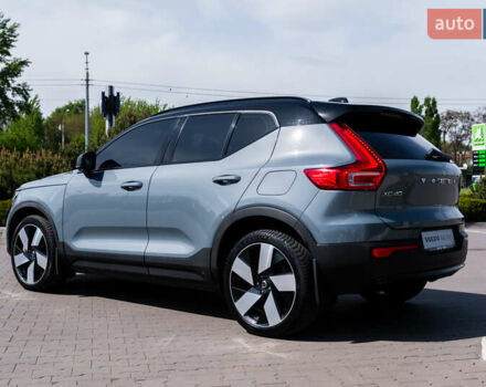 Серый Вольво XC40 Recharge, объемом двигателя 0 л и пробегом 38 тыс. км за 39900 $, фото 8 на Automoto.ua
