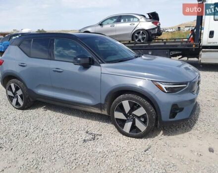 Серый Вольво XC40 Recharge, объемом двигателя 0 л и пробегом 47 тыс. км за 10800 $, фото 3 на Automoto.ua