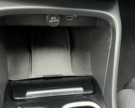 Серый Вольво XC40 Recharge, объемом двигателя 0 л и пробегом 193 тыс. км за 24500 $, фото 16 на Automoto.ua