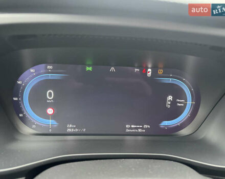 Серый Вольво XC40 Recharge, объемом двигателя 0 л и пробегом 193 тыс. км за 24500 $, фото 20 на Automoto.ua