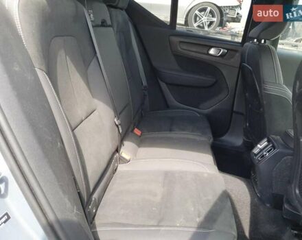 Серый Вольво XC40 Recharge, объемом двигателя 0 л и пробегом 47 тыс. км за 10800 $, фото 10 на Automoto.ua