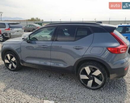Серый Вольво XC40 Recharge, объемом двигателя 0 л и пробегом 48 тыс. км за 11250 $, фото 2 на Automoto.ua