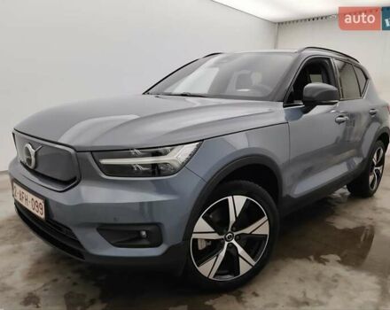 Серый Вольво XC40 Recharge, объемом двигателя 0 л и пробегом 74 тыс. км за 31800 $, фото 5 на Automoto.ua