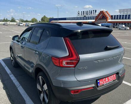 Серый Вольво XC40 Recharge, объемом двигателя 0 л и пробегом 14 тыс. км за 38500 $, фото 6 на Automoto.ua