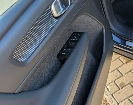 Синий Вольво XC40 Recharge, объемом двигателя 0 л и пробегом 21 тыс. км за 27200 $, фото 38 на Automoto.ua