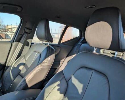 Синий Вольво XC40 Recharge, объемом двигателя 0 л и пробегом 21 тыс. км за 27200 $, фото 43 на Automoto.ua