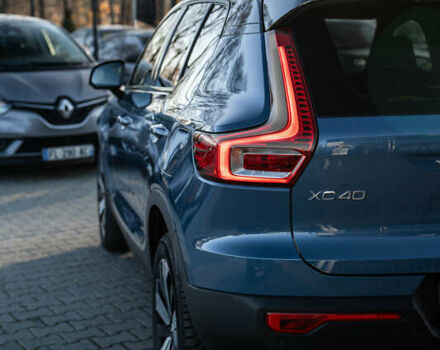 Синий Вольво XC40 Recharge, объемом двигателя 0 л и пробегом 158 тыс. км за 23800 $, фото 8 на Automoto.ua