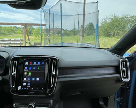 Синий Вольво XC40 Recharge, объемом двигателя 0 л и пробегом 19 тыс. км за 28100 $, фото 14 на Automoto.ua