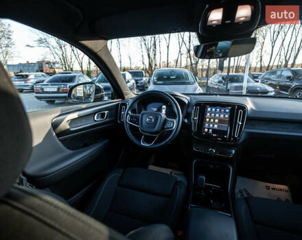 Синий Вольво XC40 Recharge, объемом двигателя 0 л и пробегом 158 тыс. км за 23800 $, фото 20 на Automoto.ua