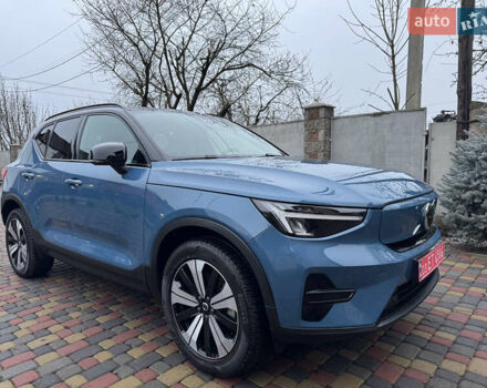 Синий Вольво XC40 Recharge, объемом двигателя 0 л и пробегом 23 тыс. км за 25300 $, фото 21 на Automoto.ua