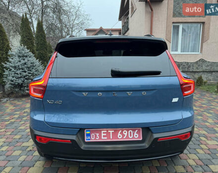 Синий Вольво XC40 Recharge, объемом двигателя 0 л и пробегом 23 тыс. км за 25300 $, фото 55 на Automoto.ua
