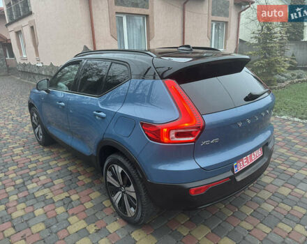 Синий Вольво XC40 Recharge, объемом двигателя 0 л и пробегом 23 тыс. км за 25300 $, фото 60 на Automoto.ua