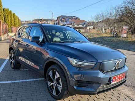 Синий Вольво XC40 Recharge, объемом двигателя 0 л и пробегом 21 тыс. км за 27200 $, фото 1 на Automoto.ua