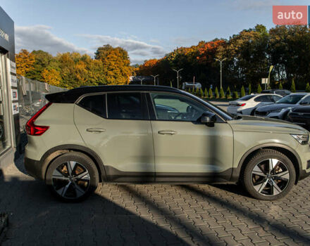 Зелений Вольво XC40 Recharge, об'ємом двигуна 0 л та пробігом 85 тис. км за 29800 $, фото 32 на Automoto.ua