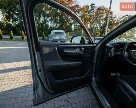 Зелений Вольво XC40 Recharge, об'ємом двигуна 0 л та пробігом 85 тис. км за 29800 $, фото 17 на Automoto.ua