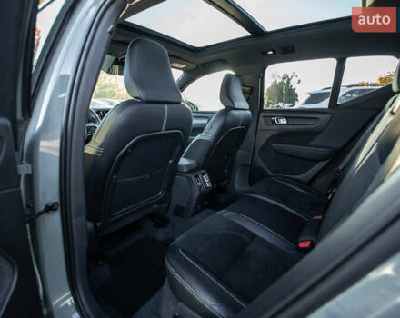 Зелений Вольво XC40 Recharge, об'ємом двигуна 0 л та пробігом 85 тис. км за 29800 $, фото 16 на Automoto.ua