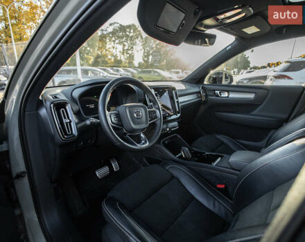 Зелений Вольво XC40 Recharge, об'ємом двигуна 0 л та пробігом 85 тис. км за 29800 $, фото 10 на Automoto.ua