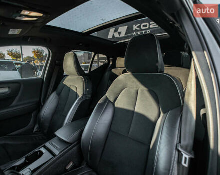 Зелений Вольво XC40 Recharge, об'ємом двигуна 0 л та пробігом 85 тис. км за 29800 $, фото 11 на Automoto.ua