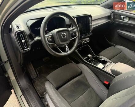 Зеленый Вольво XC40 Recharge, объемом двигателя 0 л и пробегом 87 тыс. км за 25700 $, фото 11 на Automoto.ua