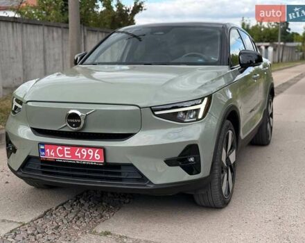 Зеленый Вольво XC40 Recharge, объемом двигателя 0 л и пробегом 87 тыс. км за 25700 $, фото 5 на Automoto.ua