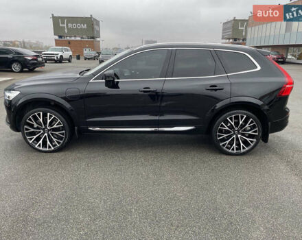 Вольво XC60 Recharge, объемом двигателя 1.97 л и пробегом 40 тыс. км за 49000 $, фото 1 на Automoto.ua