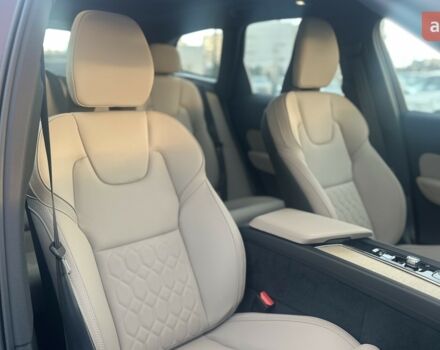 Вольво XC60 Recharge, объемом двигателя 1.97 л и пробегом 0 тыс. км за 86171 $, фото 10 на Automoto.ua