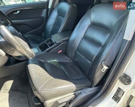 Белый Вольво XC70 Cross Country, объемом двигателя 2.4 л и пробегом 270 тыс. км за 11990 $, фото 19 на Automoto.ua