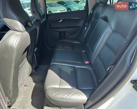 Белый Вольво XC70 Cross Country, объемом двигателя 2.4 л и пробегом 270 тыс. км за 11990 $, фото 26 на Automoto.ua