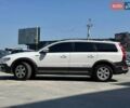 Белый Вольво XC70 Cross Country, объемом двигателя 2.4 л и пробегом 270 тыс. км за 11990 $, фото 3 на Automoto.ua