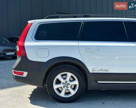 Белый Вольво XC70 Cross Country, объемом двигателя 2.4 л и пробегом 270 тыс. км за 11990 $, фото 10 на Automoto.ua