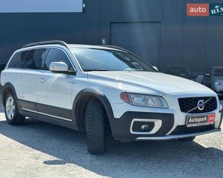 Белый Вольво XC70 Cross Country, объемом двигателя 2.4 л и пробегом 270 тыс. км за 11990 $, фото 13 на Automoto.ua