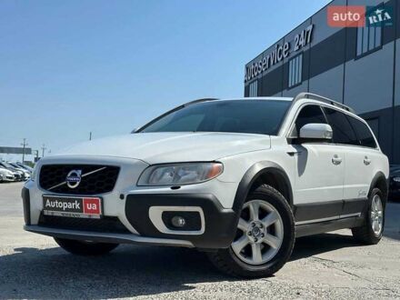 Белый Вольво XC70 Cross Country, объемом двигателя 2.4 л и пробегом 270 тыс. км за 11990 $, фото 1 на Automoto.ua