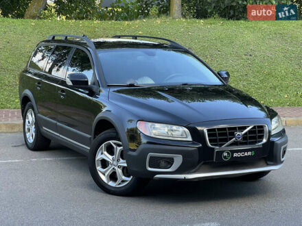 Черный Вольво XC70 Cross Country, объемом двигателя 2.4 л и пробегом 317 тыс. км за 11500 $, фото 1 на Automoto.ua